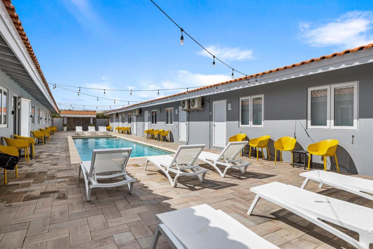 The Lizard Apartamento Palm Beach Exterior foto