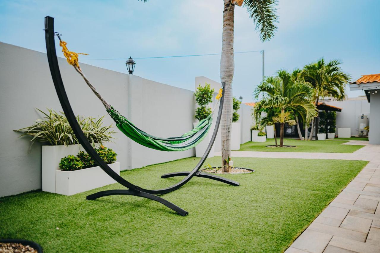 The Lizard Apartamento Palm Beach Exterior foto